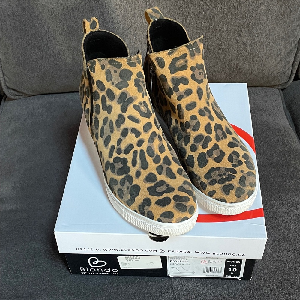 EUC! Blondo Animal Print Waterproof Ankle Wedge Sneaker Bootie Georgette 10